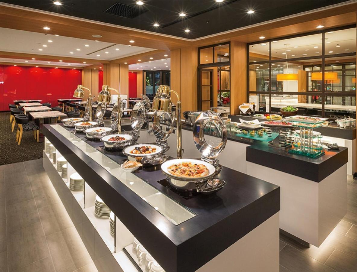 丰桥联合酒店 丰桥市 外观 照片 A buffet at a hotel