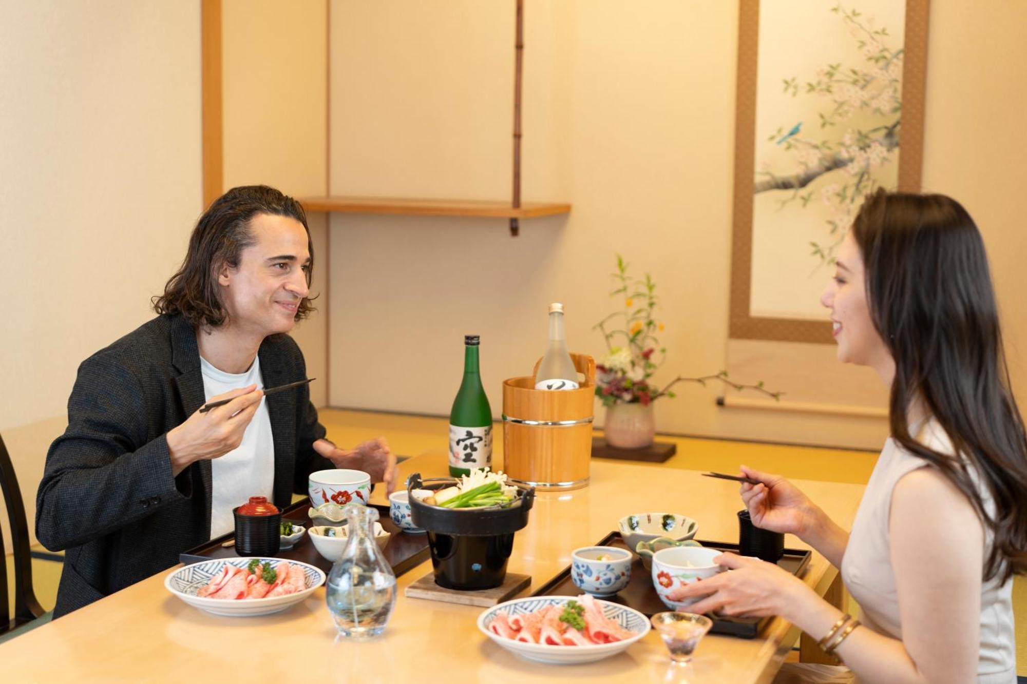 丰桥联合酒店 丰桥市 外观 照片 A Japanese dinner