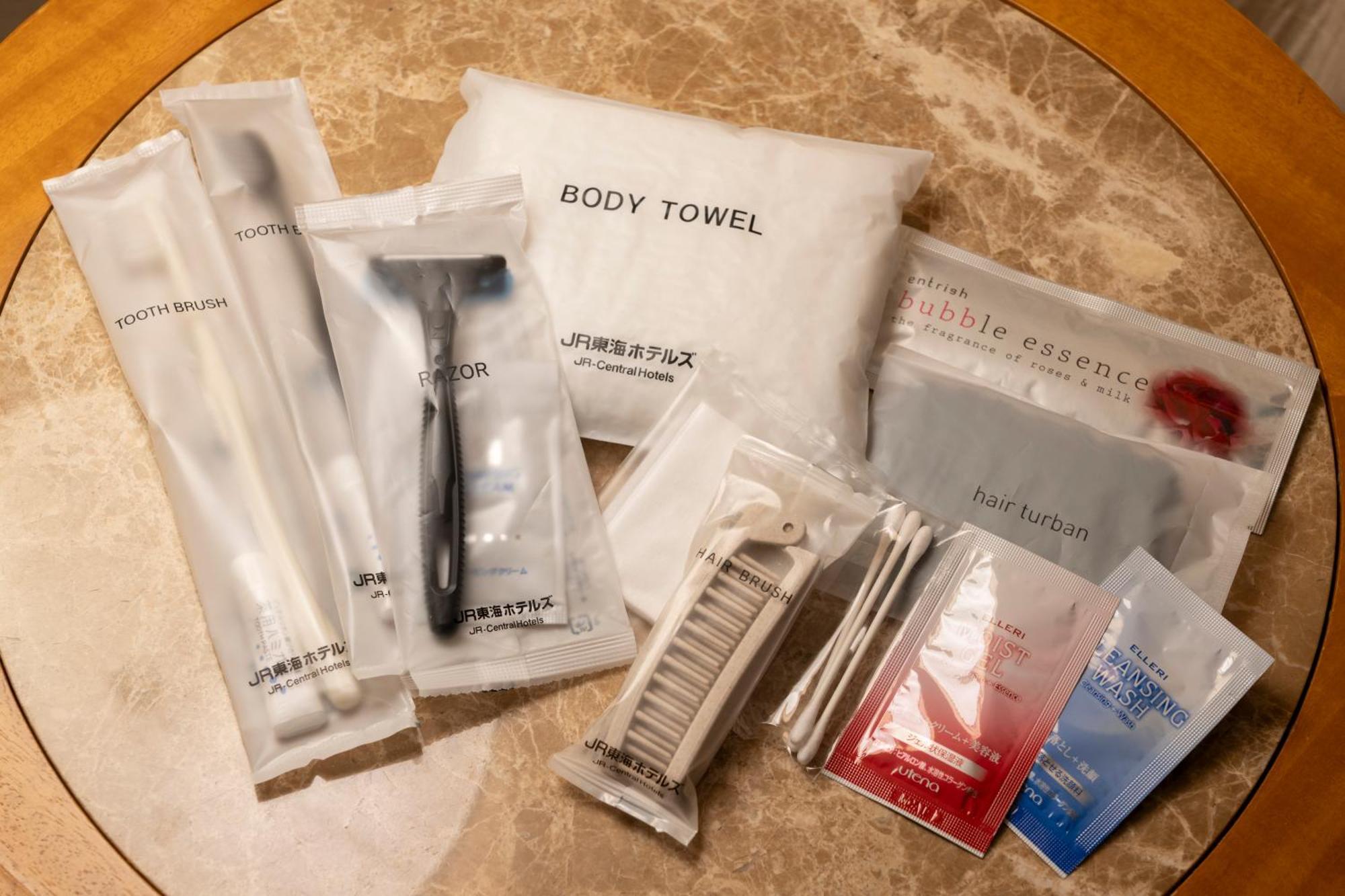 丰桥联合酒店 丰桥市 外观 照片 A selection of amenities
